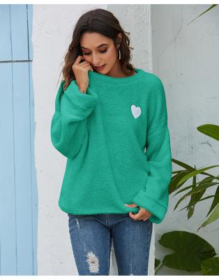 China Custom Anti-wrinkle I515 Logo Women Heart Shape Embrodied Winter Loose Sweatshirts for sale