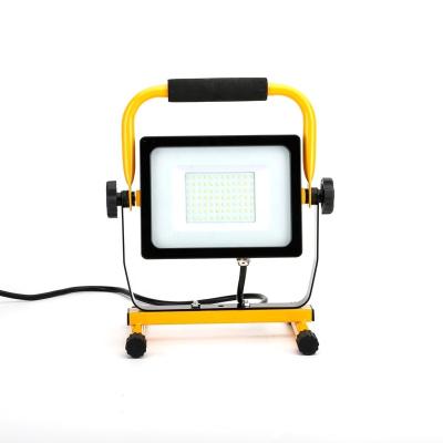 China Classic yellow and green 50W portable led worklight flood warehouse use in building, camping, engineering for sale