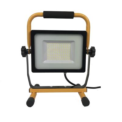 China Warehouse 70W 7000 Lumens with Adjustable Bracket for Workshop SMD Led Flood Work Light for sale