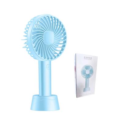 China Built-in Battery Travel Holder Home Fan Charging Desktop Bulk Battery Mini Portable Rechargeable Handheld Fan for sale