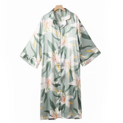 China 2021 new plus size floral QUICK DRY leisure wear women's silk pajamas dresses women's long robes for sale