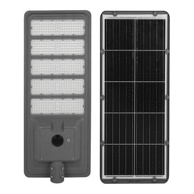 China High Brightness IP65 Outdoor Waterproof Solar Lamp 300W 400W 500W With Radar Sensing Integrated Solar Street Light LED Street Light for sale