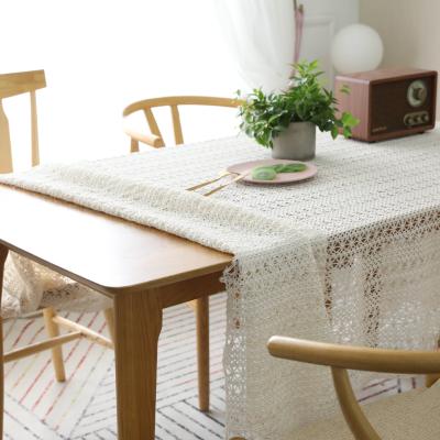 China Europe nature white cotton handmade piano crochet cover towel pastoral cavity dining coffee table cloth woven tablecloth for sale