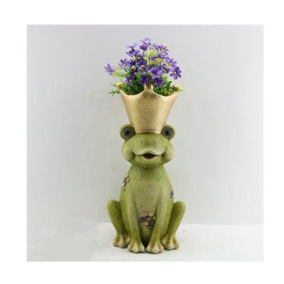 China China Outdoor Handmade Gifts Garden Decorative Frog Decoration Resin Flower Pots Outdoor Gifts With Solar Lights for sale