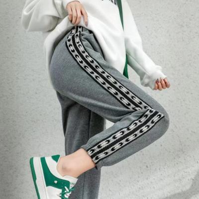 China Breathable Custom Sportswear Sweatpants Pants Embroidery Cotton Sports Sweat Track Pants Plus Size Jogger Women Pants for sale