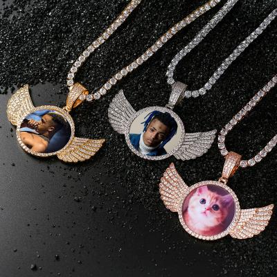 China DIY Memory Pendant Picture Frame Necklace Lead Free Nickel Free Custom Pendant Chains Jewelry Sublimation Photo Necklace With Photo Wings for sale