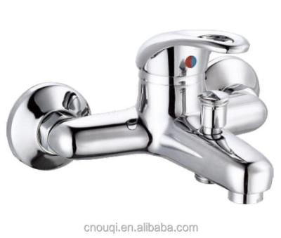 China Floor Stand Faucets Hot Cold Water Bath Mixer Wall Mounted Faucet for sale