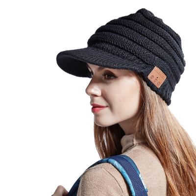 China breathable & Waterproof V3 Winter Knitted Hats Wireless Music Beanie Hat With Headphones for sale