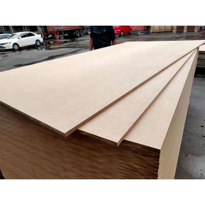 China Moisture proof hot selling cheap price melamine raw sheet mdf/hdf with high quality for sale