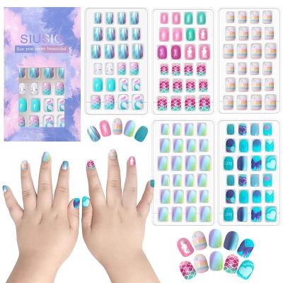 China Face and Nail Piece Girls Beauty Makeup Tool Kit Private Labels Nail Polish Gift Sets for Teens for sale