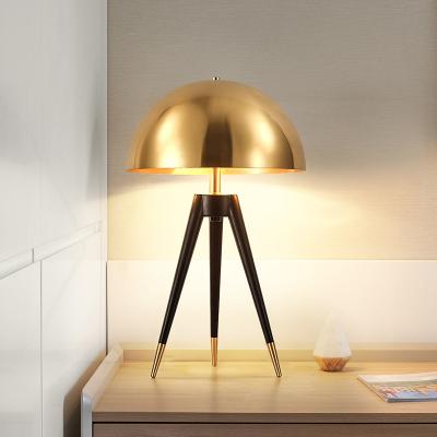 China Modern Study Desk Lamp Reading Desk Lighting Decor Soft Lighting Led Table Lamp for sale