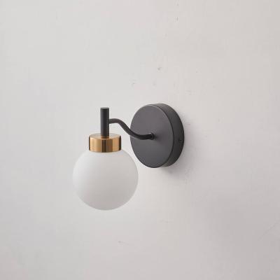 China Innovation Wall Lamp Designer Interior Home Decoration Black Simple Nordic Modern Wall Light for sale