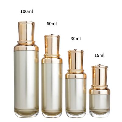 China Unique Design Cosmetic Hot Sale Acrylic Supplier Plastic Cosmetic Spray Bottles for sale