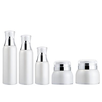 China 30ml 50ml100ml Cosmetic Face Lotion Cream Acrylic White Airless Pump Bottles Airless Spray Bottle for sale