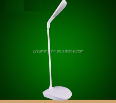 China Convenient Touch Control LED Reading Lamp with Flexible Gooseneck and USB Port for sale