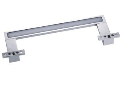 China Surface Mounted IP44 High Power 6W LED Light for Bathroom Cabinet Over Mirror for sale