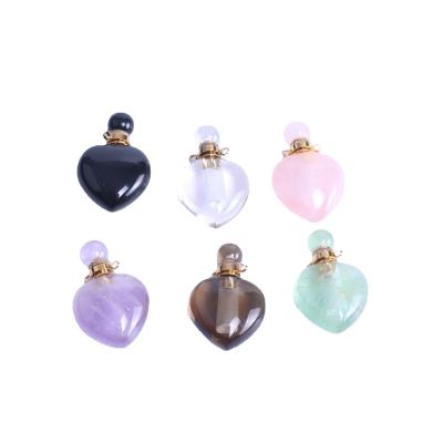 China Customized Romantic Crystal Heart Perfume Bottle Necklace Aromatherapy Essential Oil Gemstone Perfume Bottle Pendant Necklace for sale