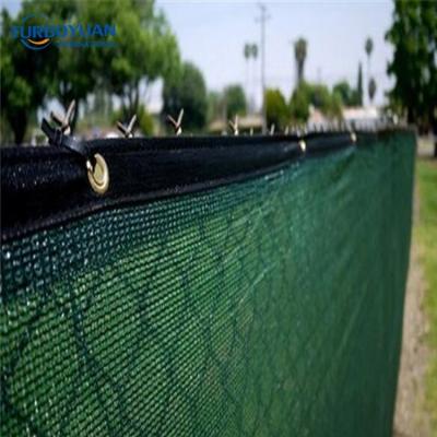 China With Clear Black Strips HDPE Garden Mesh Wind Shield Green Screen / Tennis Court Plastic Windscreens For Privacy Fence for sale