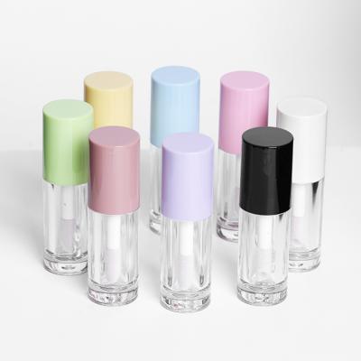 China 2021 White Custom Low Moq Lip Gloss Containers Tube Lip Gloss Cosmetic Tube With Wand for sale