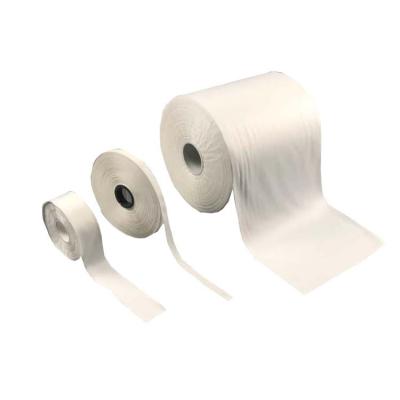 China 10mmX50m Cleanroom Microfiber Cleaning Roll Dry Stocked Cloth Passages for sale