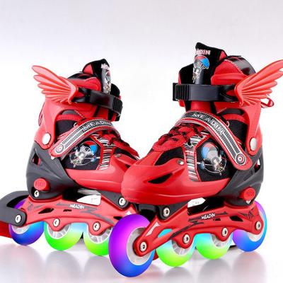 China Fashion\Comfortable\Durable Wholesale Portable Floor Roller Skate Professional for sale