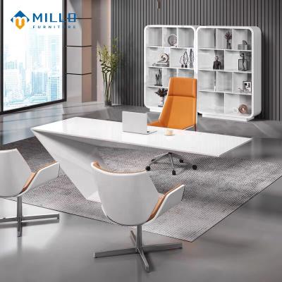 China Office Desk Good Quality Design Office Furniture Small Executive Simple High Gloss Wooden Table White Desk for sale