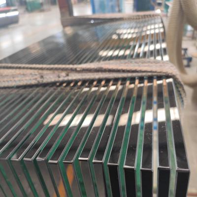 China Yard 6mm 8mm Crystal Clear Tempered Curved Glass M2 Prices 10 Mm 15mm Glass Price Yard Cost Per Square Meter 1/2 Inch for sale