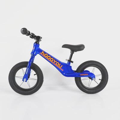 China Ride on 12inch New Model Toy Balance Bike Steel Frame Magnesium Alloy Baby Balance Bike Wholesale Fashion Running Bike for sale