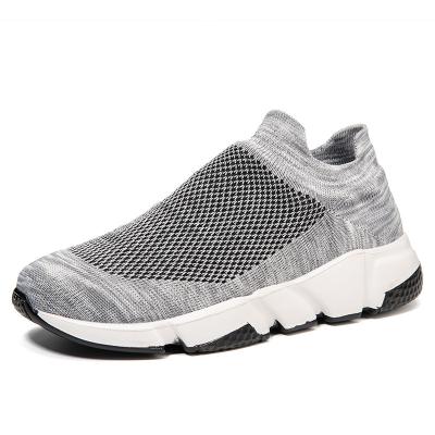 China Breathable Socks Running Shoes (Running Ready) 2022 New Mesh Men's Socks Men's Sports Casual Running Shoes for sale