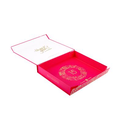 China Recycled Materials Custom Printed Luxury Pink Rigid Folding Pizza Cardboard Paper Gift Box With Magnetic Lid for sale