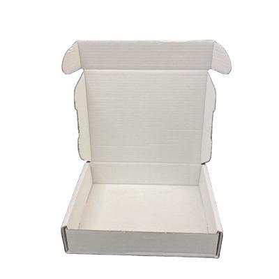 China Recycled Materials White Cardboard Corrugated Airplane Shipping Box For Dress / Shoes for sale