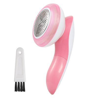 China Viable Fabric Removes Fiber Clothes Mini Electric Portable Lint Remover Shaver for sale