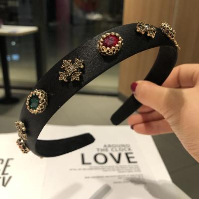 China Stylish Outdoor Hair Accessories Faux Stone Velvet Headband Pearl Fancy Hair Accessories Headband for sale