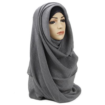 China Popular Women Cotton Chiffon Hijab Scarf Muslim Ripple Scarves For Ladies Girl Wraps Large Pashmina Muffler Shawls for sale