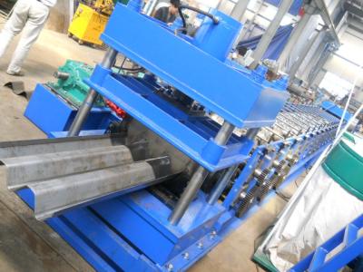 China Road Construction Crash Barrier Highway Guardrail Roll Forming Machine Gearbox Driven for sale