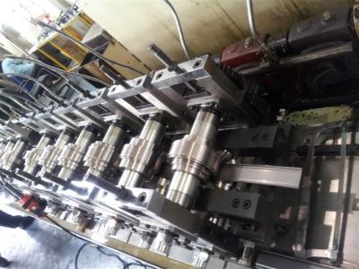 China Galvanized Metal Roll Forming Machines / Pallet Rack C Z Purlin Roll Forming Machine for sale