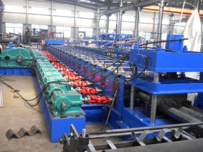 China High Speed Three Waves Guardrail Roll Forming Machine with 5.5Kw Hydraulic Power Cutting for sale