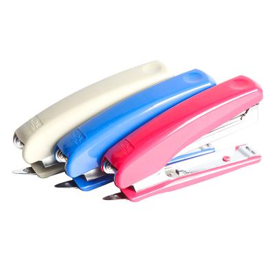 China Convenient Classic Office Supplies With Staples Staples Remover Stapler Stationery 218# Convenient Stapler Standard Small Size 24/6 26/6 Manual for sale