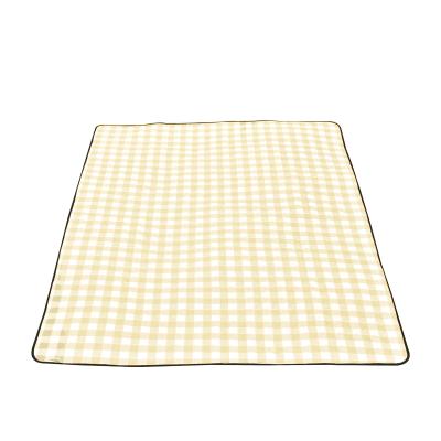 China 2021 Light Weight Amazon Hot Sale Waterproof Beach Picnic Mat for sale