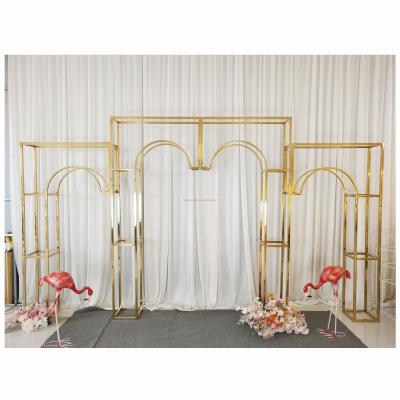 China Romantic Gold Stage Heart Design Gorgeous Stainless Factory Decor Backdrop For Wedding Party Decoration for sale