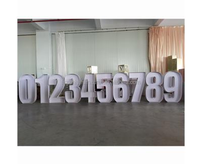 China Modern Wedding Standing Supplies Backdrop Decoration Metal Number Mosaic Balloon Frame for sale