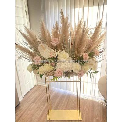 China Wedding Flower Centerpiece Display Metal Stand Tall Gold Centerpieces For Wedding Table Decoration for sale