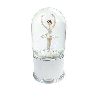 China Worlwide factory direct sales Christmas snowglobe crystal ball snow globe with manufacturer price for sale