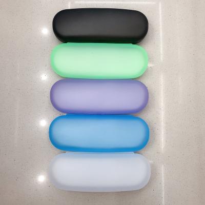 China Plastic Running Multicolor Portable Plastic Reading Glass Box Show Case for sale