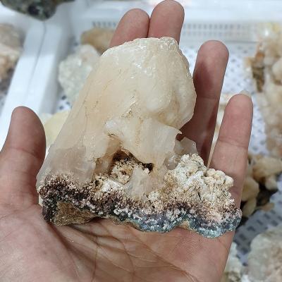 China Wholesale Natural Crystal Zeolite Quartz Raw Material Europe Specimens Mineral Ore for sale