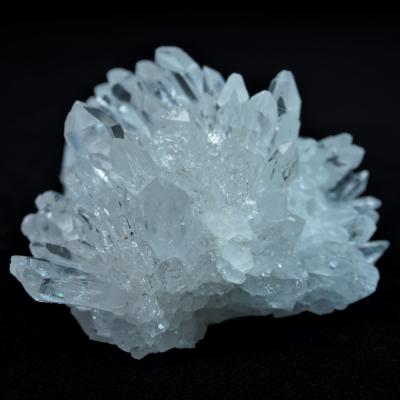 China Wholesale Natural White Clear Quartz Crystal Cluster Water Cryst Healing from Europe Nice Group for Decoration for sale