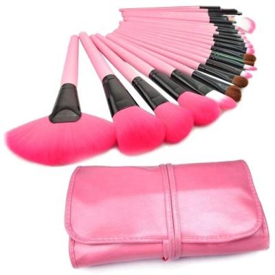 China Angular Blush Factory Wholesale 24 Pcs Makeup Brush Set Eyes Makeup Brush Professional Private Label Makeup Brush Set for sale