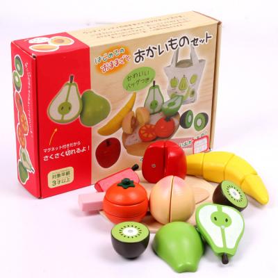 China Toy Kitchen Play Set Cloth Bag Preschool Magnetic Fruit Cup To See Children's Wooden Cup To Play Play House Food Toy Set for sale