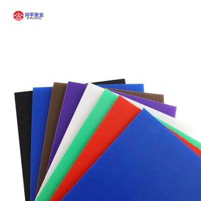 China Eco - Friendly And Recyclable PP Corrugated 2mm 3mm 4mm 5mm Plastic Construction Flooring Protection Sheet for sale