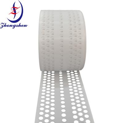 China 25CM Width PP Perforated Egg Conveyor Belt For Automatic Collection for sale